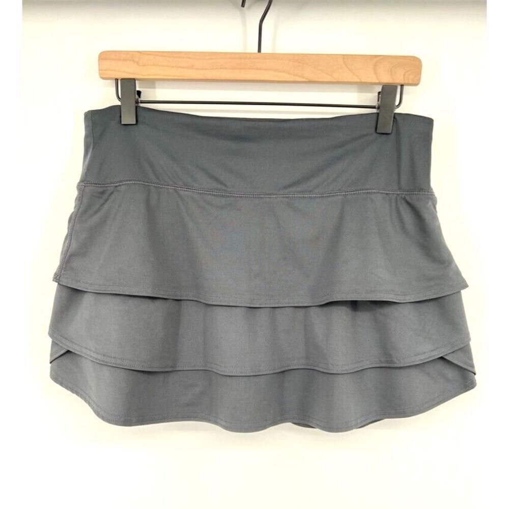 ATHLETA Gray Swagger Tiered Ruffle Athletic Lined Skort Skirt Sz S Pickleball